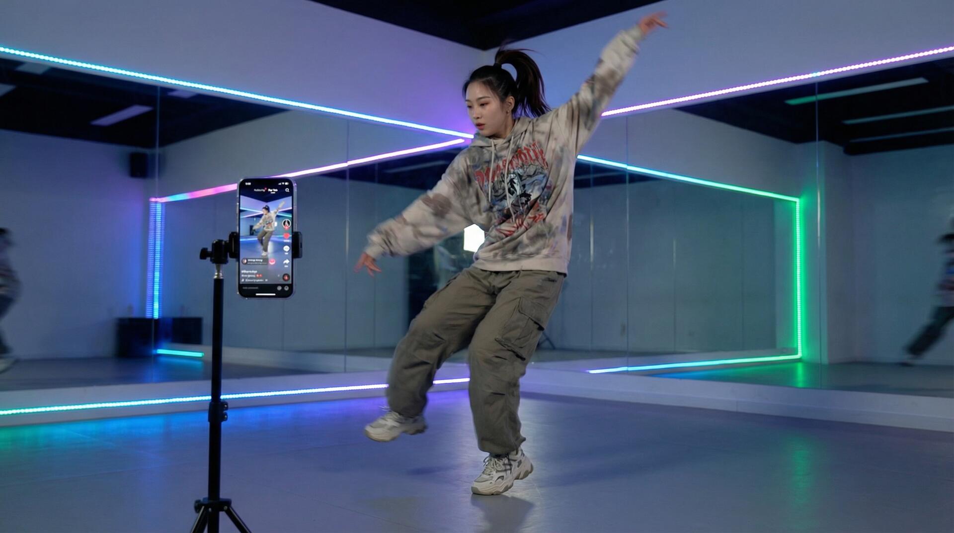 丝瓜视频舞蹈视频